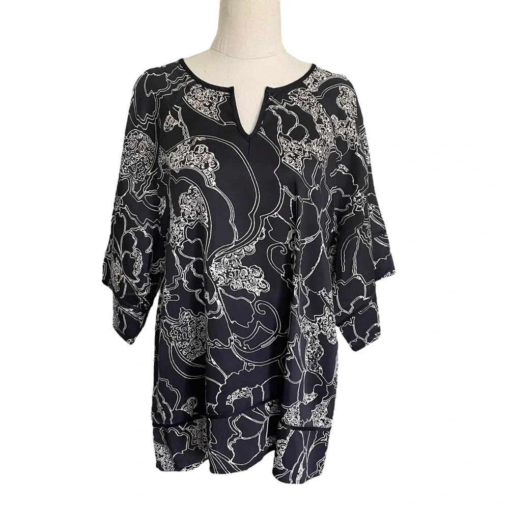 ELLIS & DEWEY Sz S Boxy fit top with short bell sleeves - Picture 1 of 9